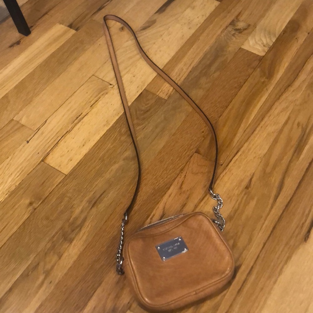 Michael Kors Cross body- leather